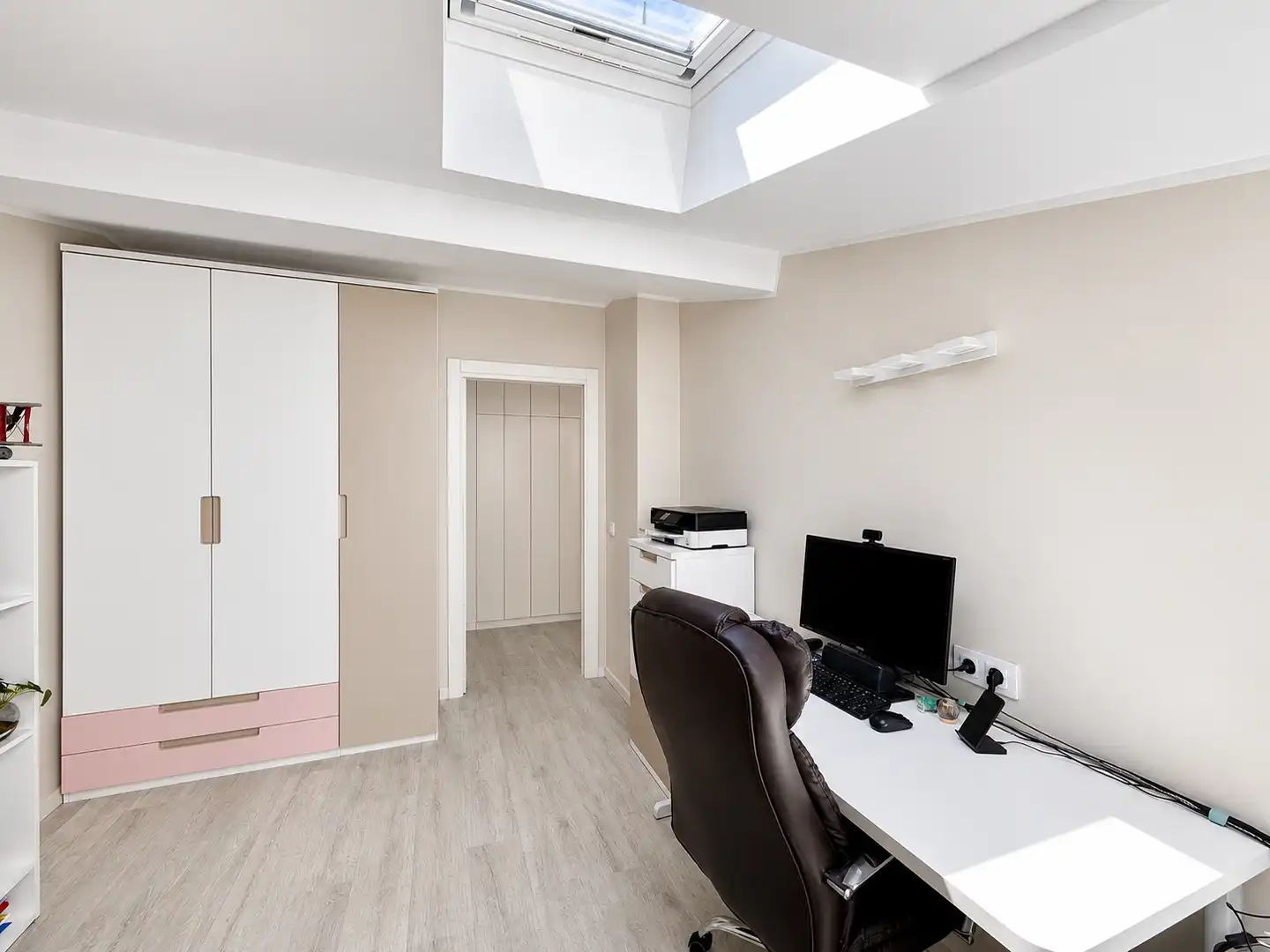 Dúplex en venta en Cornellà de Llobregat con Terraza, Trastero y Balcón