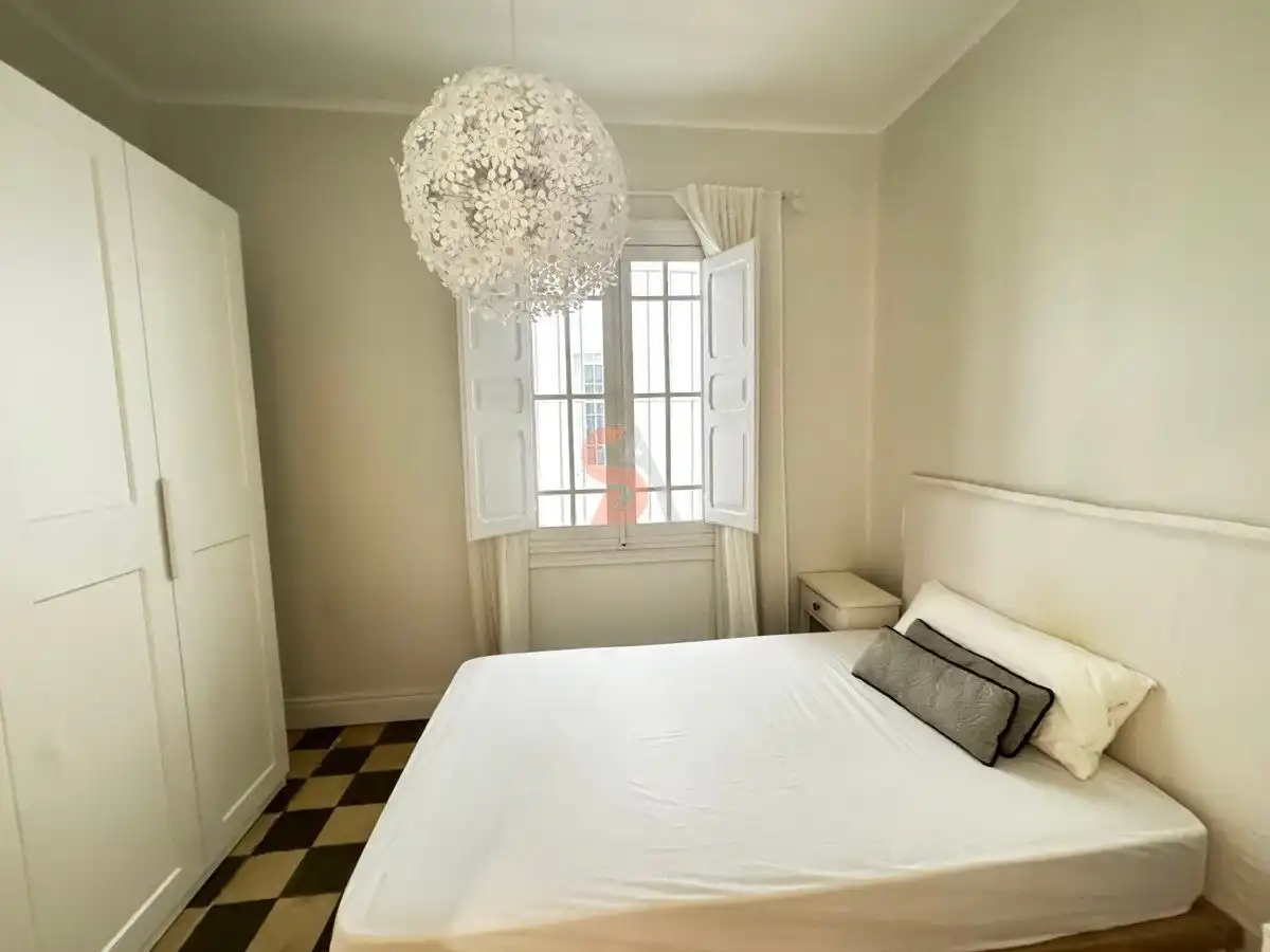 Schlafzimmer von Wohnung zur Miete in Valladolid mit Klimaanlage, Heizung und Terrasse
