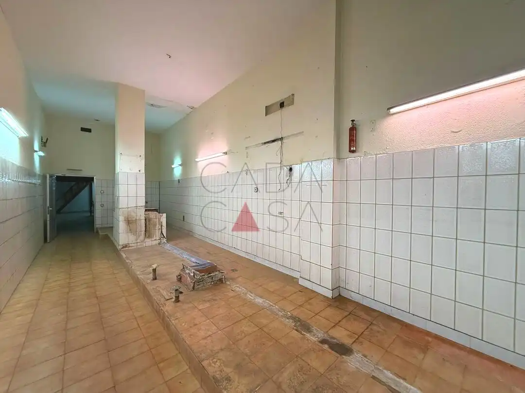 Local comercial de lloguer a Muriedas, imagen 7