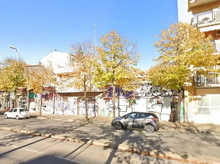 Wohnbaugrundstück zum Verkauf in Passeig dels Països Catalans 76, imagen 4