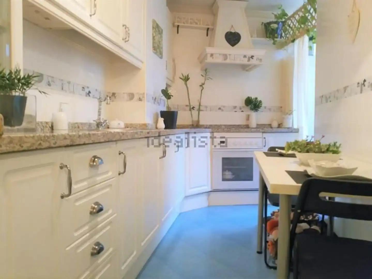Cocina de Piso en venta en Carretera de Cádiz