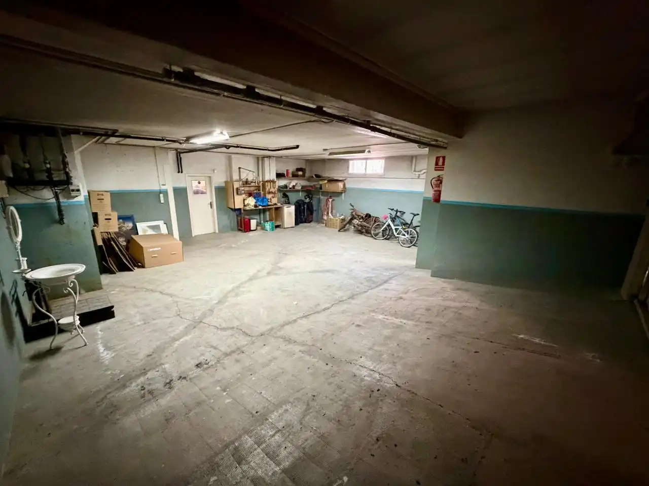 Aparcament de Casa o xalet en venda en Montcada i Reixac amb Aire condicionat, Calefacció i Terrassa