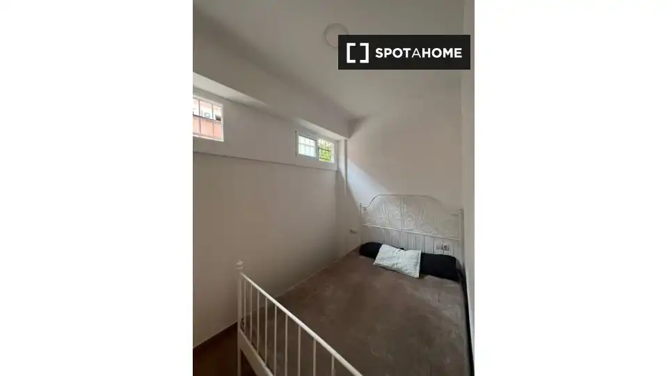 Habitació a La Verneda i la Pau