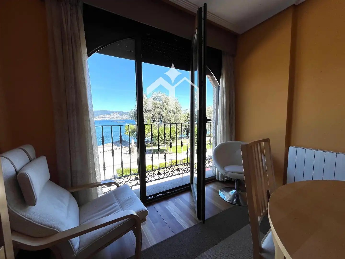 Balcony of Flat for sale in Moaña  with Heating, Terrace and Furnished