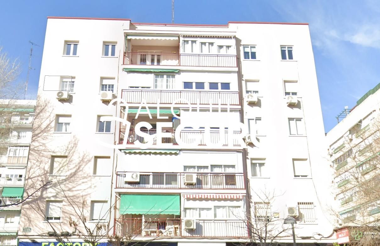 Exterior view of Flat to rent in Móstoles  with Air Conditioner, Heating and Furnished