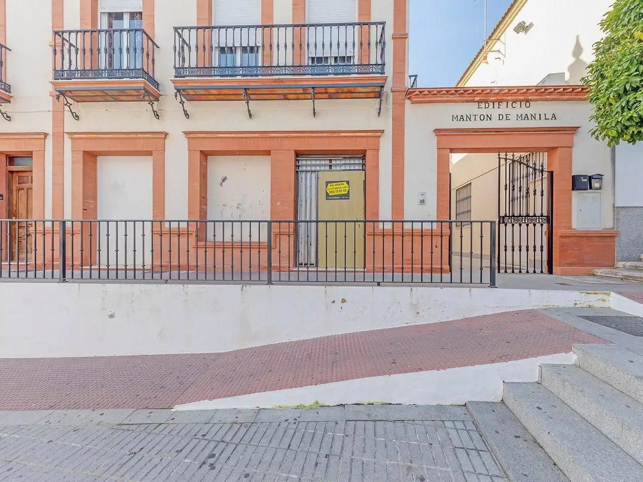 Local commercial à vendre à Plaza la Constitucion 7, imagen 2