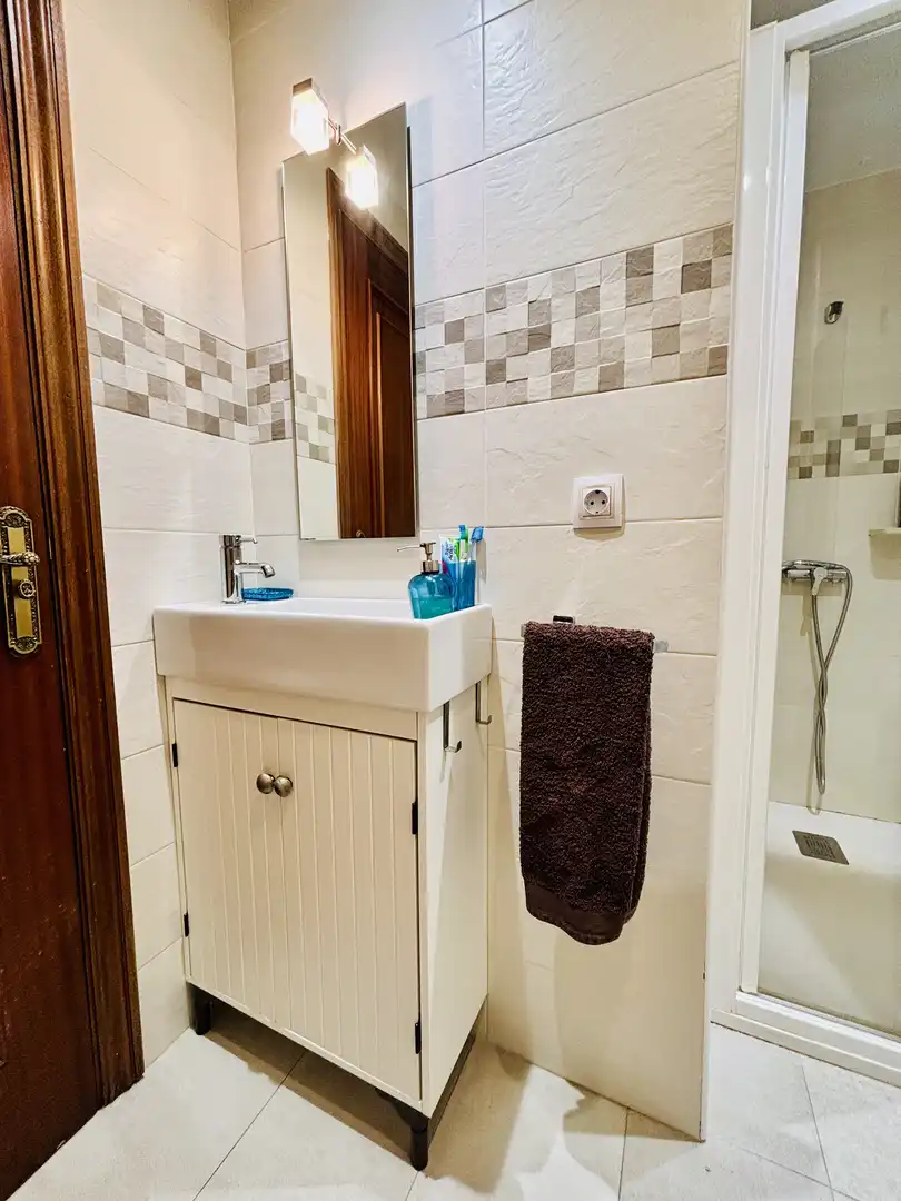 Bathroom of Flat for sale in Astorga  with Terrace and Balcony