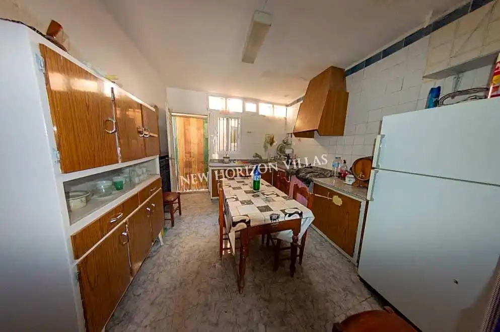 Country homes for sale in centro, Arboleas