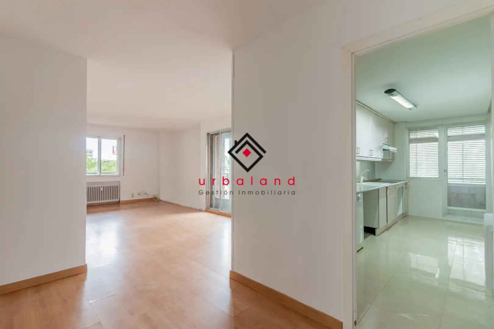 Living room of Attic for sale in Madrid  with Air Conditioner, Heating and Terrace