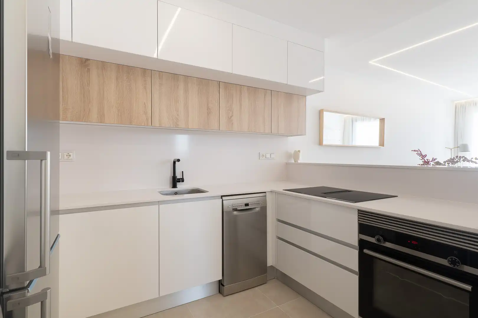 Appartement compact avec piscine à vendre à Las Marinas / Les Marines, imagen 17