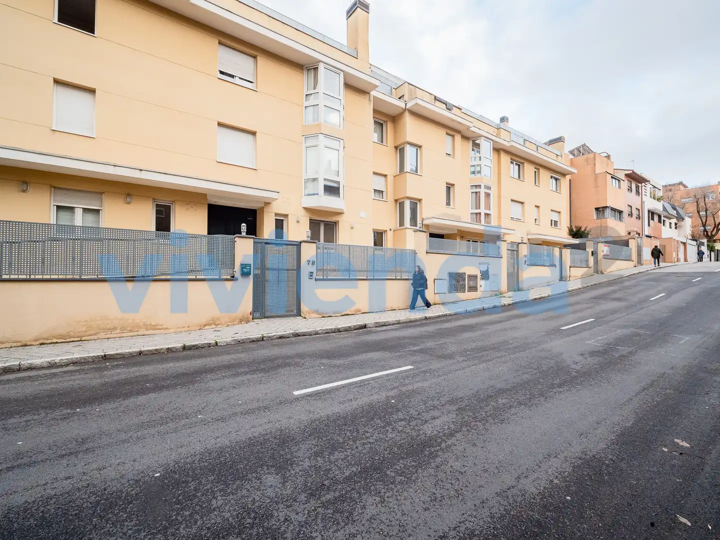 Estudi en venda a Calle de Asura, Conde Orgaz - Piovera