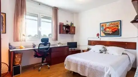 Dormitori de Casa o xalet en venda en Bétera amb Jardí privat, Terrassa i Traster