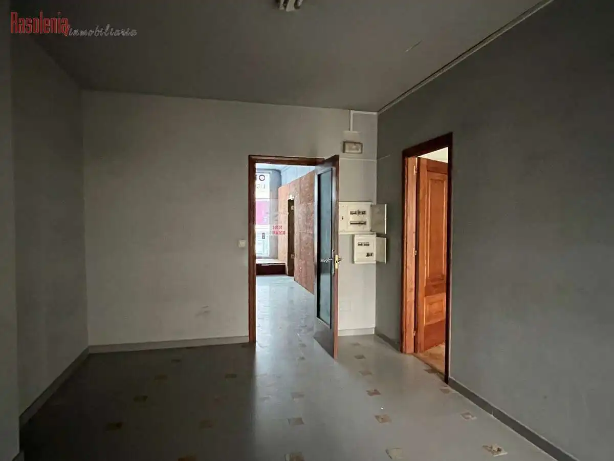 Gewerbefläche zum Verkauf in Lisboa 10, imagen 9
