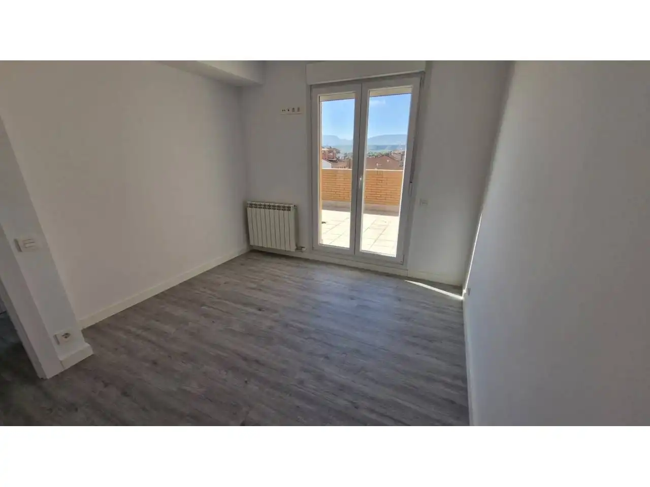 Bedroom of Attic for sale in Lardero  with Heating, Parquet flooring and Terrace