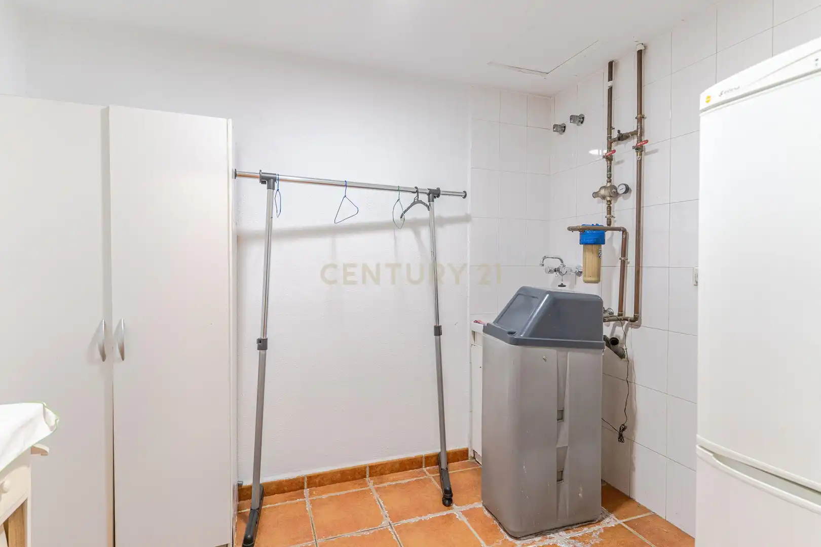 Casa adosada en venda en La Zubia amb Aire condicionat, Jardí privat i Traster