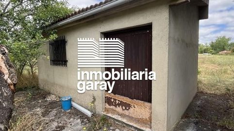 Se vende huerto de 859m2 con caseta y pozo en Frías, en la provincia de Burgos.