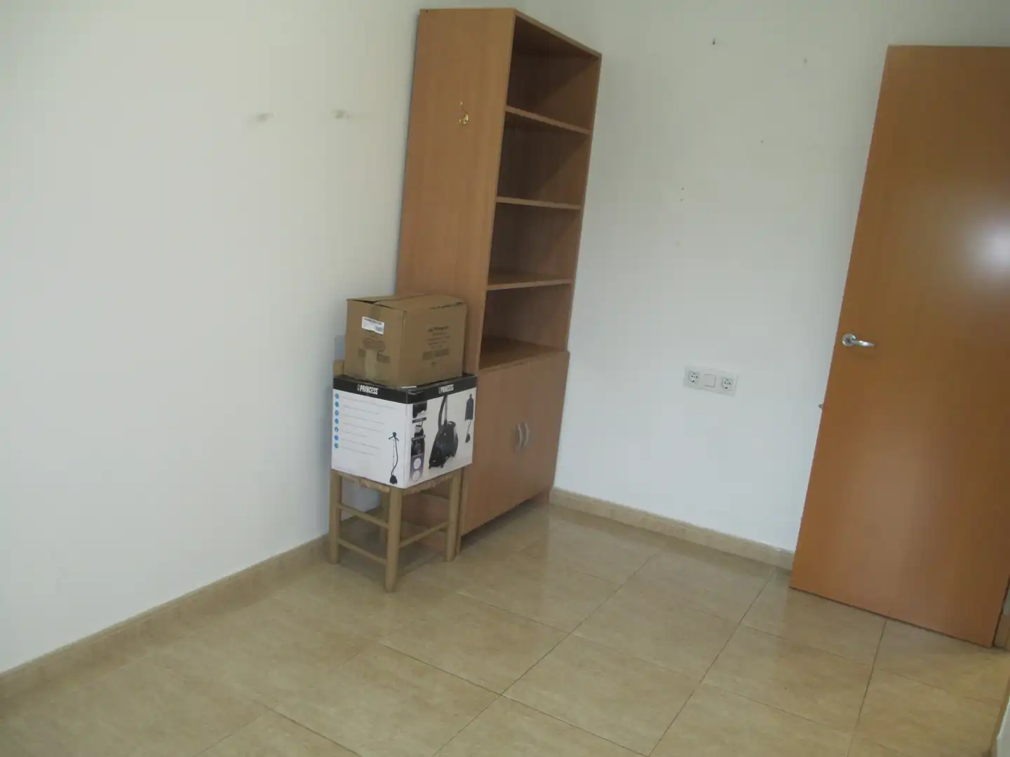 Habitación de Piso en venta en Sant Celoni con Calefacción, Trastero y Amueblado