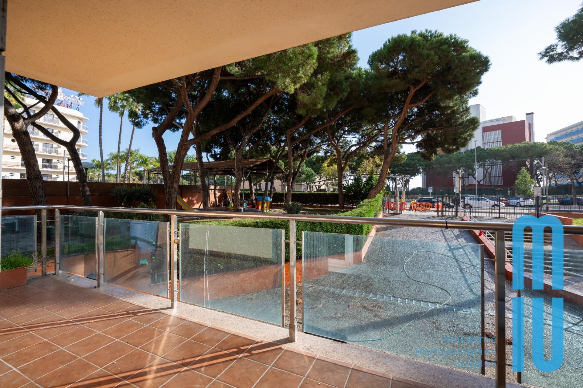 Terrassa de Pis en venda en Santa Susanna amb Parquet, Terrassa i Traster