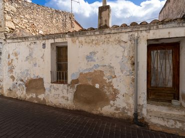 House with balcony for sale in Mas de Barberans