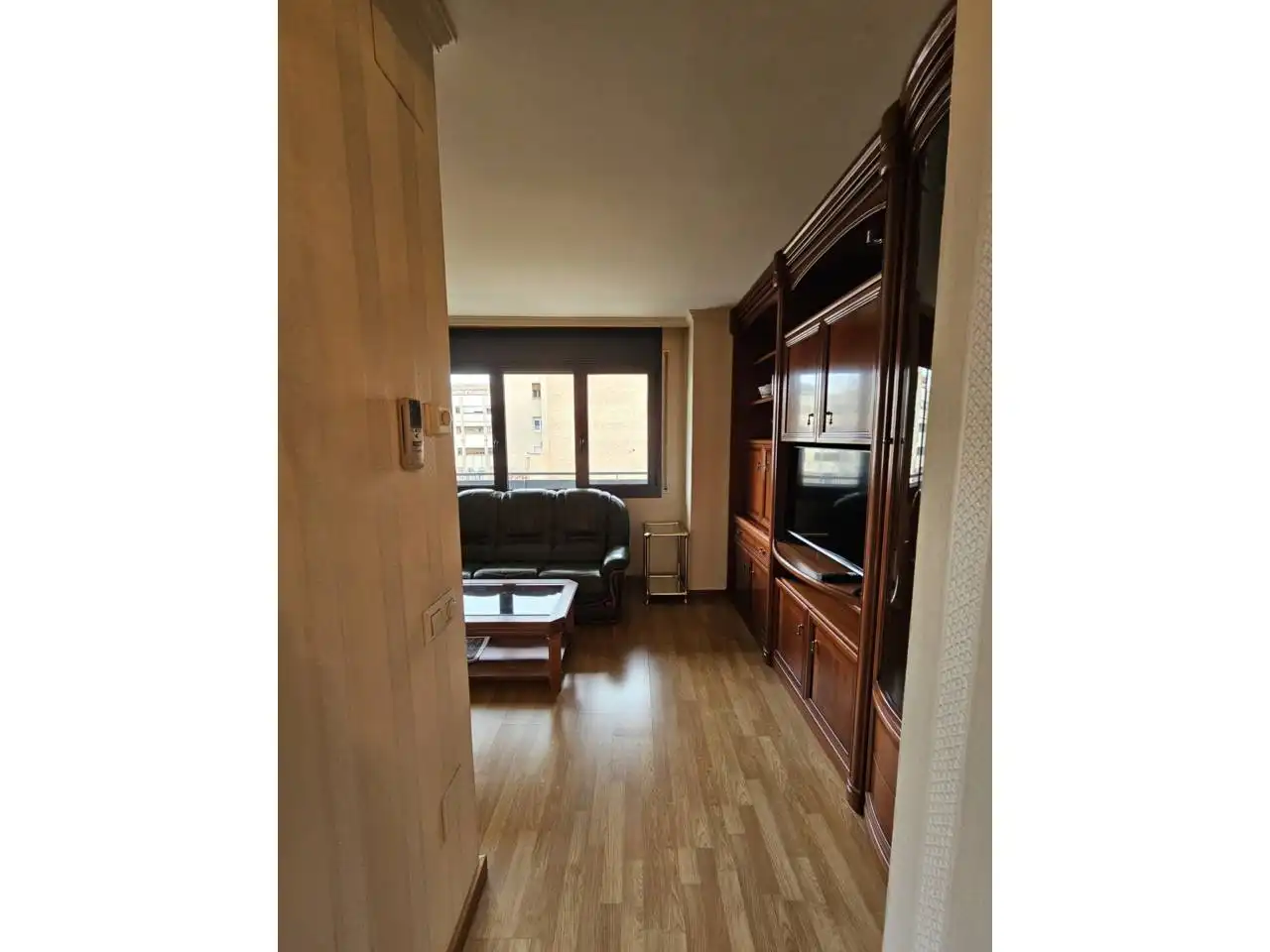 Dormitori de Apartament de lloguer en Manresa amb Aire condicionat, Parquet i Moblat