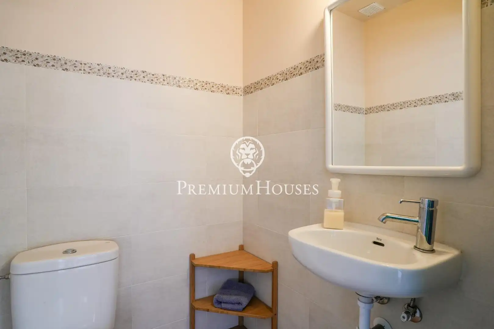 Casa rustica con terrazza in vendita a Castellet i la Gornal, imagen 66