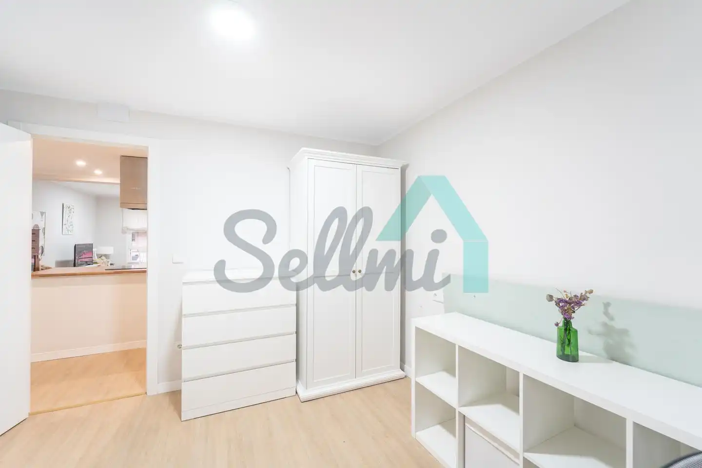 Flat for rent in Jerónimo Ibrán, Milán - Pumarín