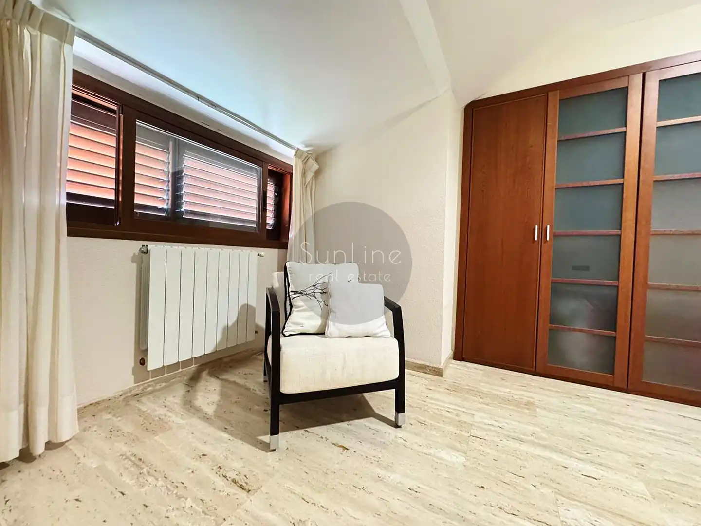 House with pool for sale in Carrer Font de la Carrasquera, imagen 87