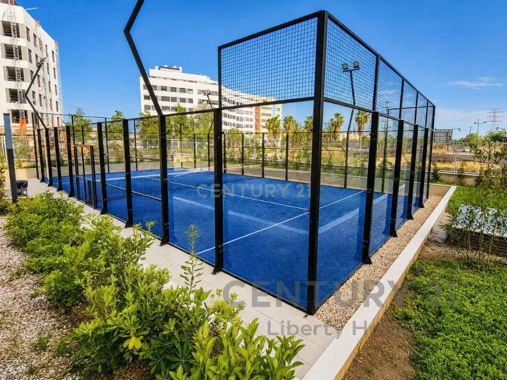 Vista exterior de Apartament de lloguer en Valencia amb Aire condicionat, Jardí privat i Forn