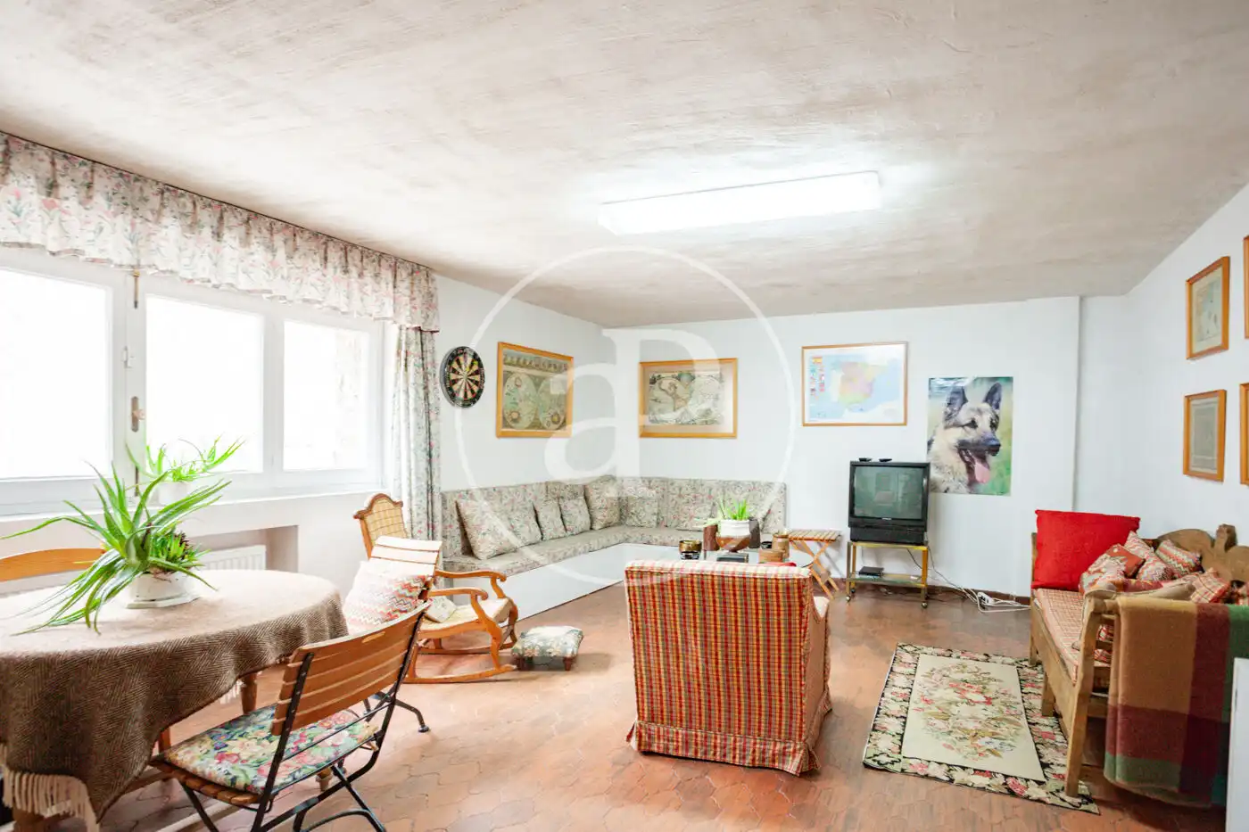 Living room of Houses for sale in Madrid  with Heating, Private garden and Terrace