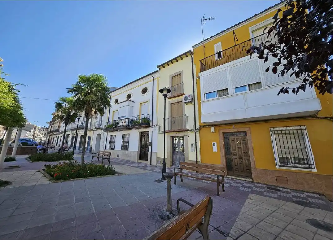 Exterior view of Houses for sale in Torreperogil, Jaén