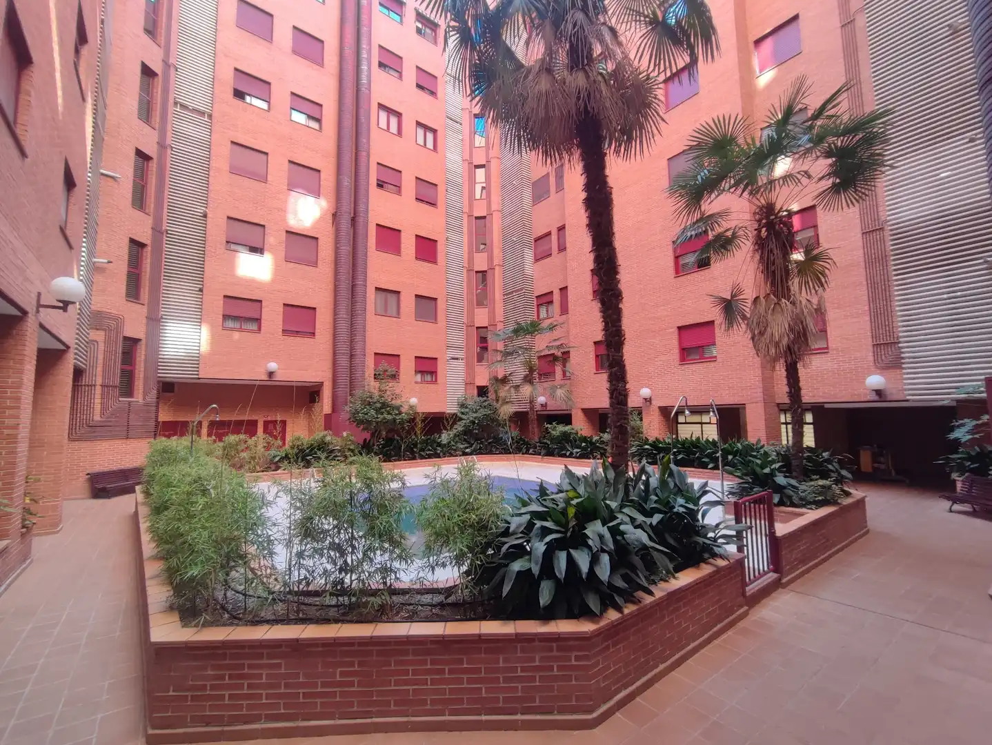 Piscina de Pis en venda en Madrid amb Aire condicionat, Calefacció i Parquet