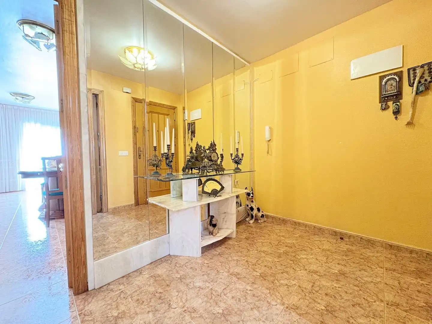 Wohnung zum Verkauf in Albal mit Klimaanlage, Abstellraum und Balkon