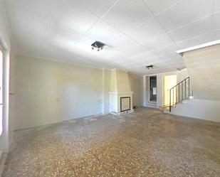 Casa o xalet en venda en Monóvar  / Monòver amb Terrassa i Piscina