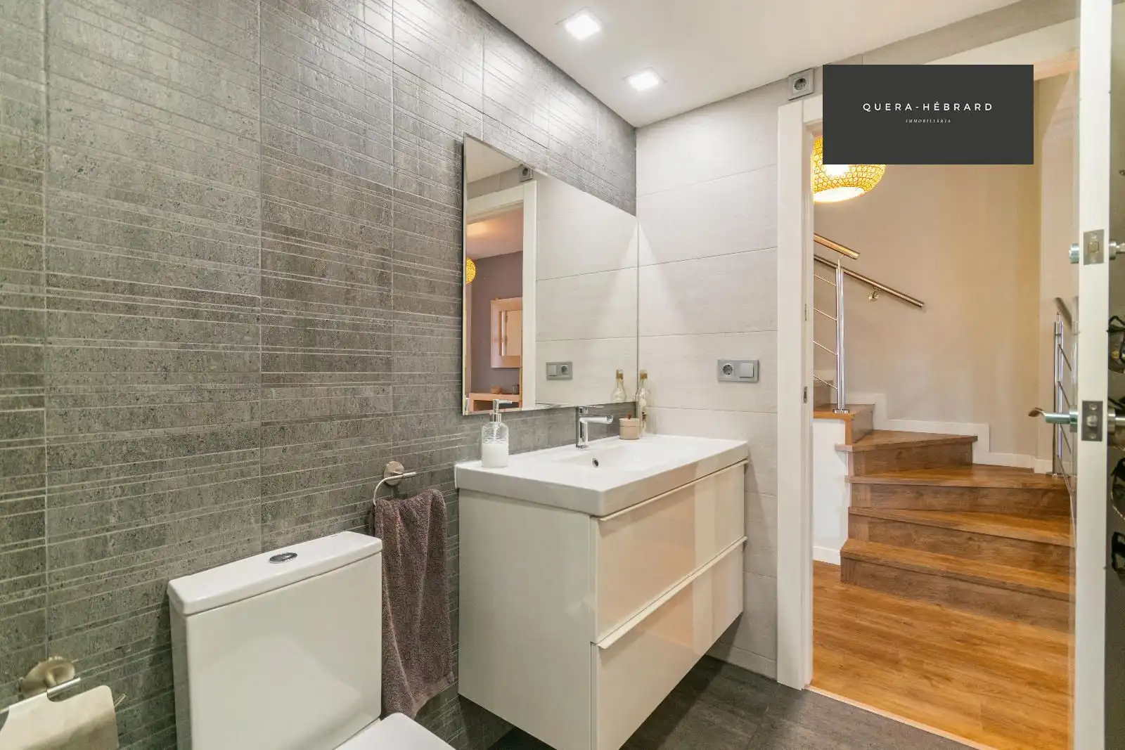 Baño de Casa adosada en venta en Rubí con Aire acondicionado, Calefacción y Parquet