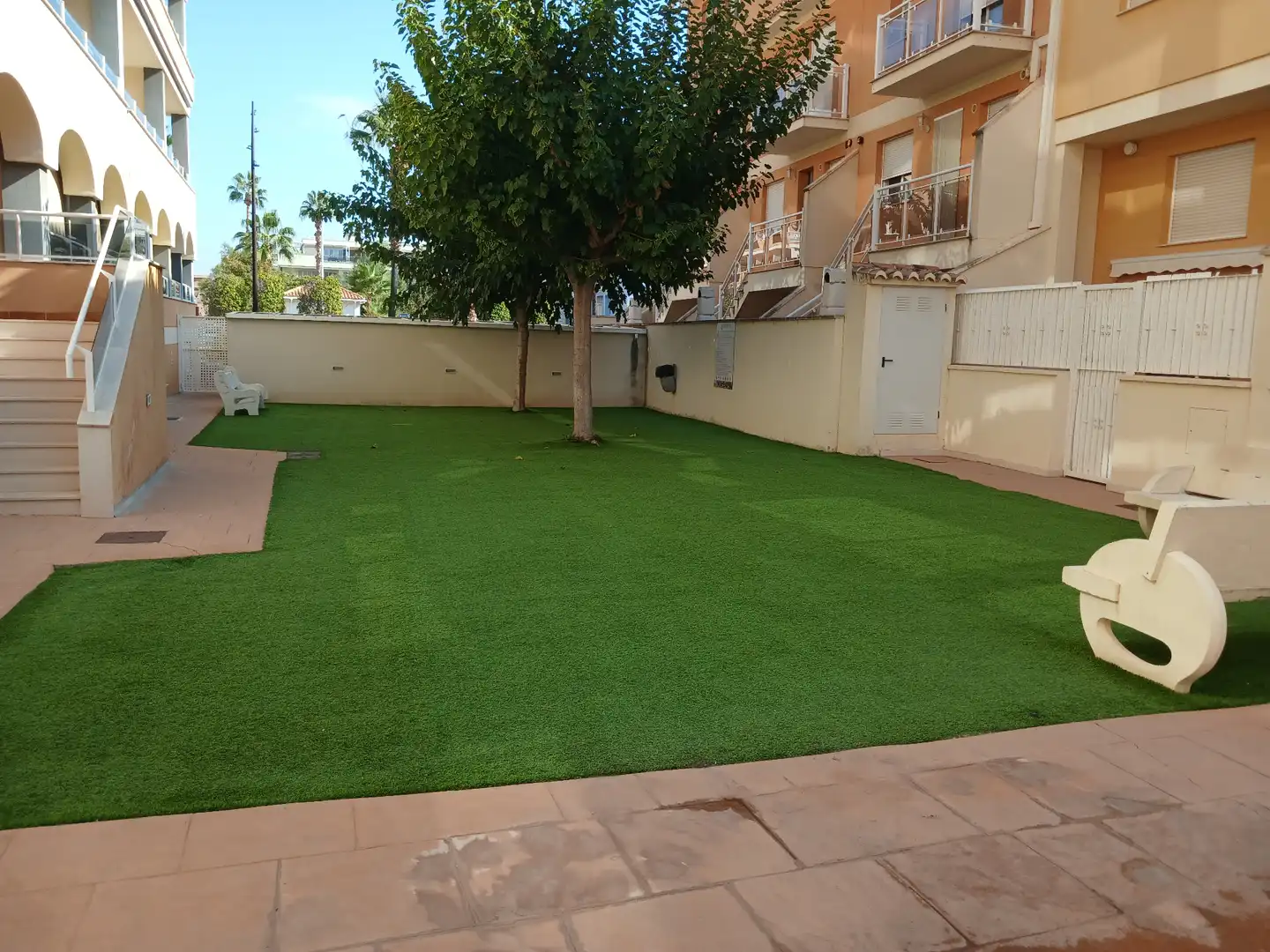 Casa a schiera con piscina in vendita a Carrer Marbella, imagen 3