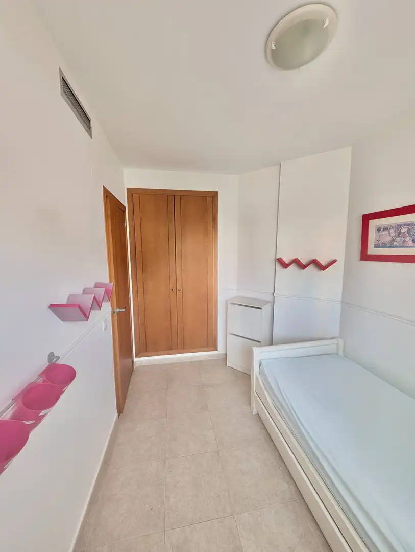 Appartement compact avec terrasse à louer à REI EN JAUME, imagen 12