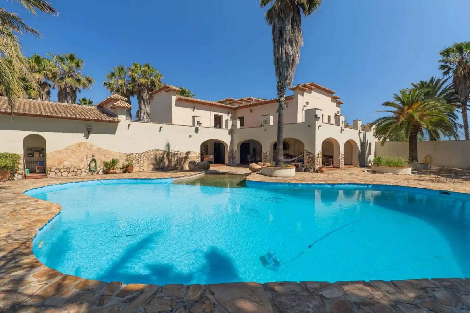 Villa con terrazza in vendita a Beniarbeig