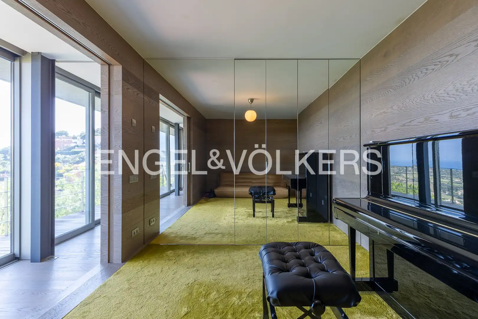 Sala de estar de Casa o chalet de alquiler en Alella con Aire acondicionado, Calefacción y Jardín privado