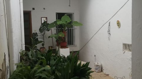 SE VENDE CASA ZONA PLAZA 1º DE MAYO