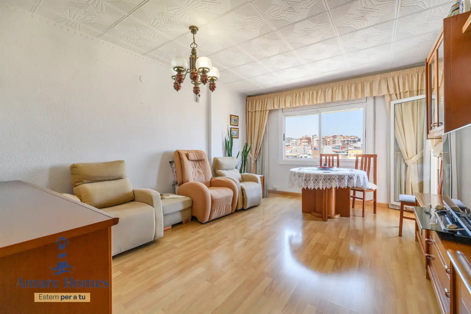 Living room of Flat for sale in Gavà  with Air Conditioner, Heating and Parquet flooring