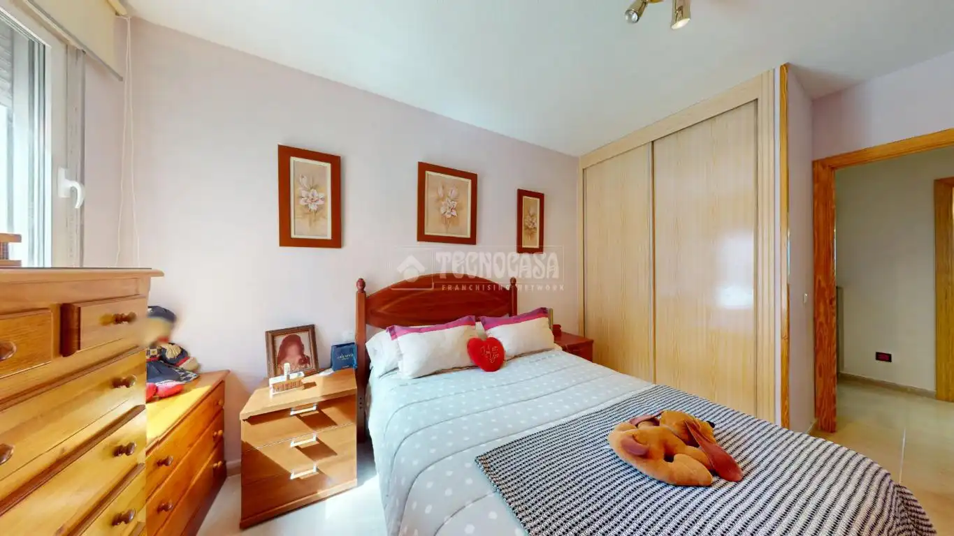 Habitación de Piso en venta en Azuqueca de Henares con Calefacción