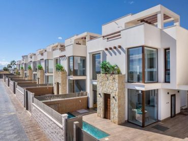 Villa con piscina in vendita a Rojales