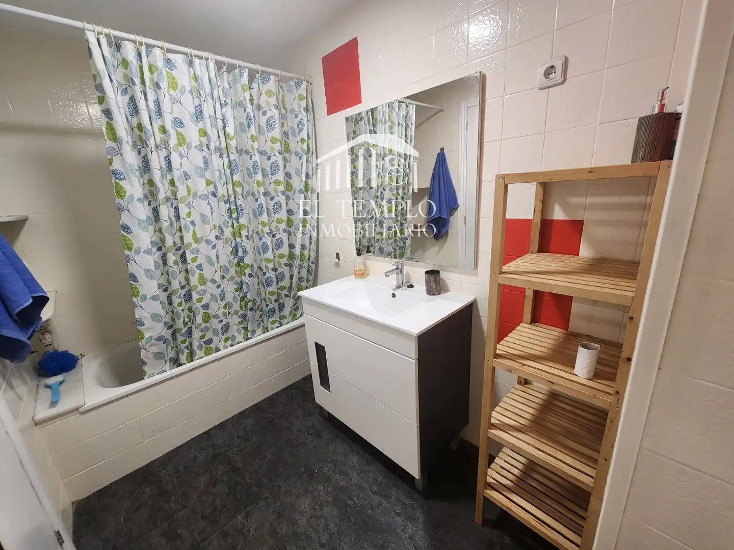 Baño de Piso en venta en Onil, Alicante