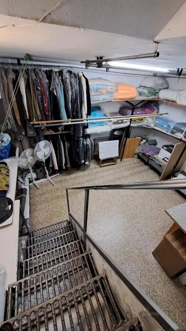 Local en venda en Las Rozas de Madrid amb Moblat i Alarma