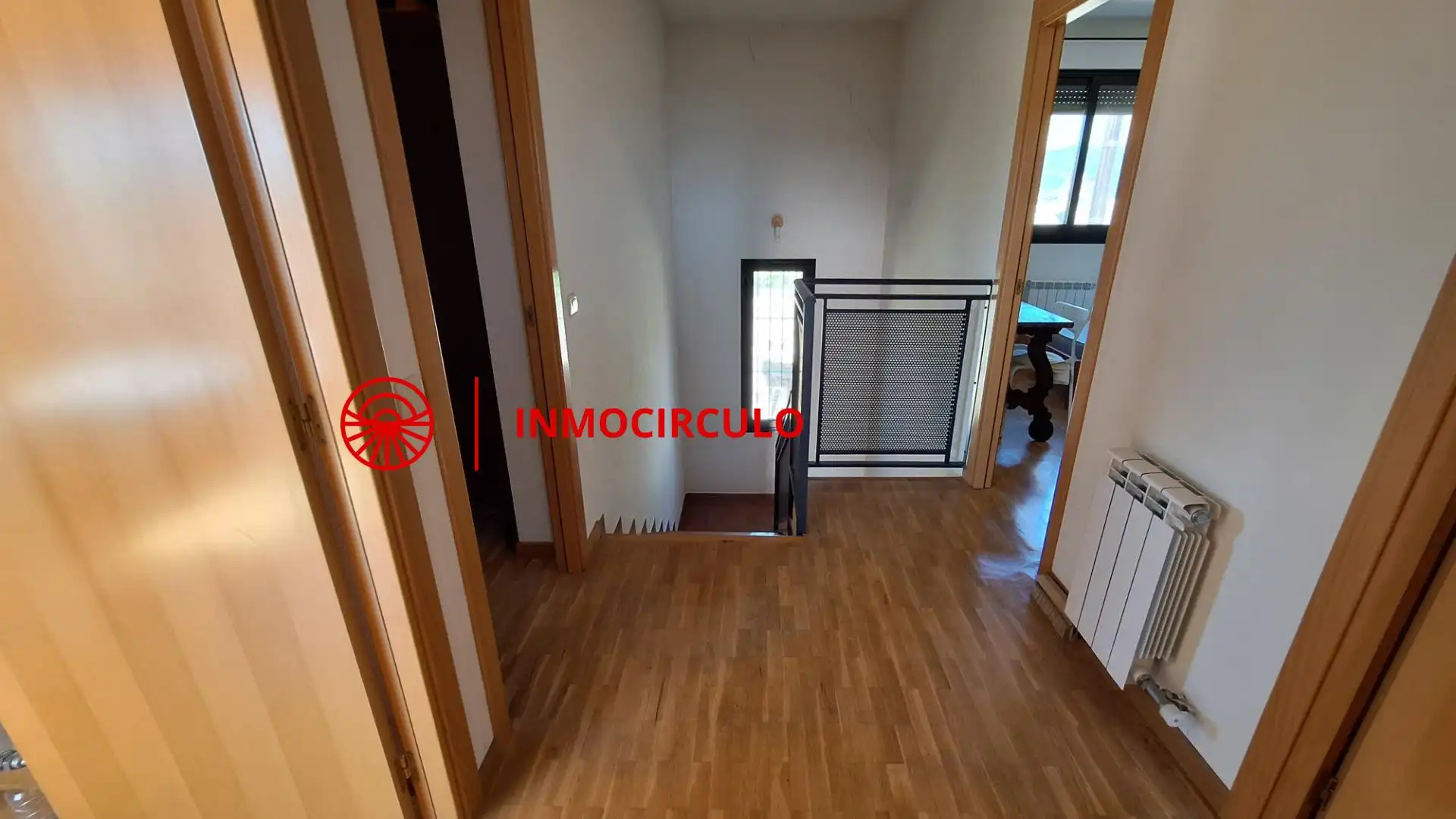 Casa adosada en venta en Cogollos con Calefacción y Jardín privado