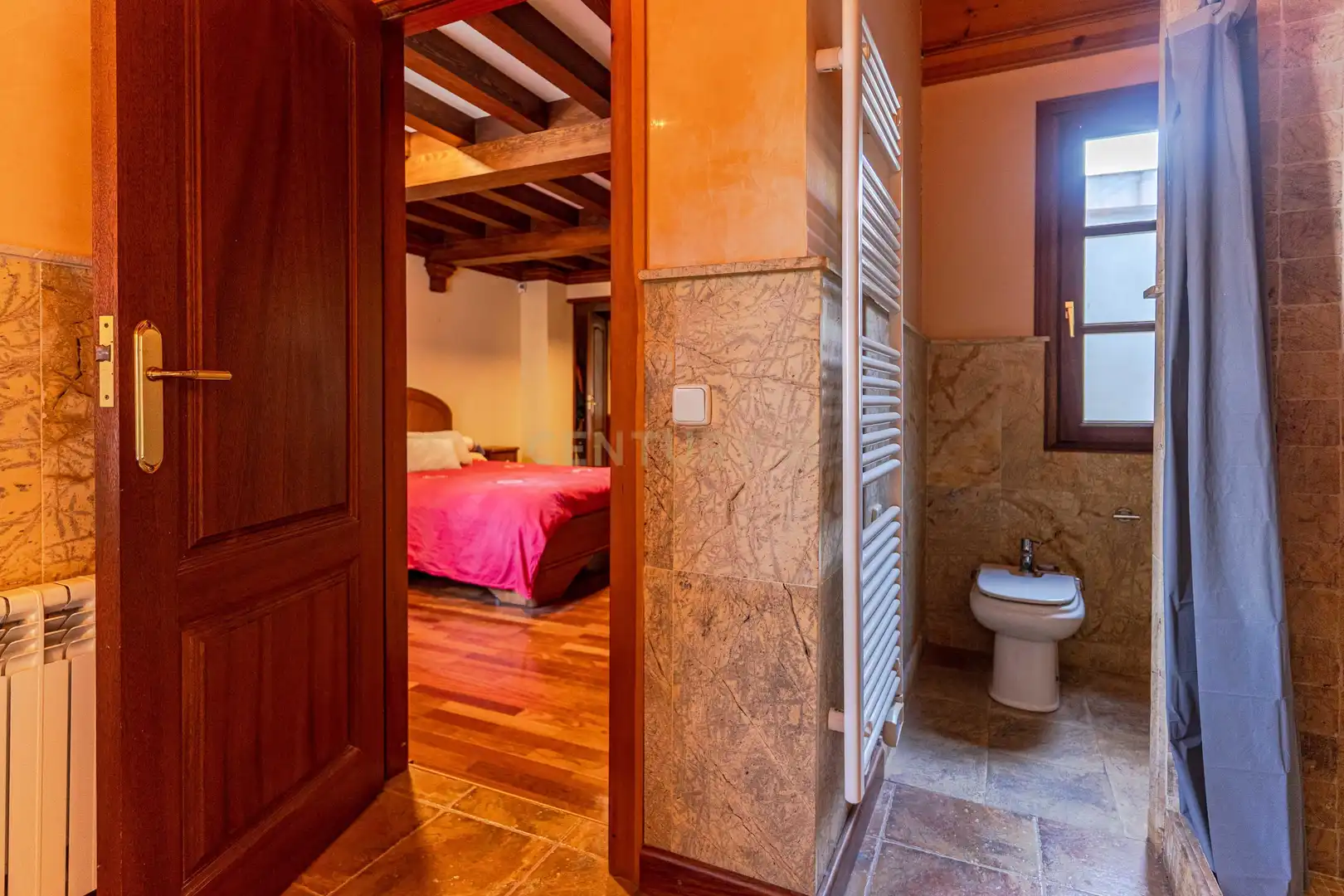 Baño de Casa o chalet en venta en Nívar con Jardín privado, Trastero y Piscina