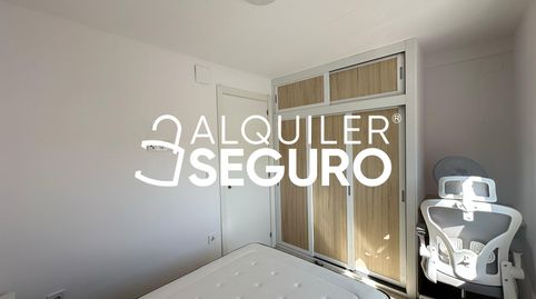 Foto 2 de Piso de alquiler en Laviana, Simancas, Madrid Capital