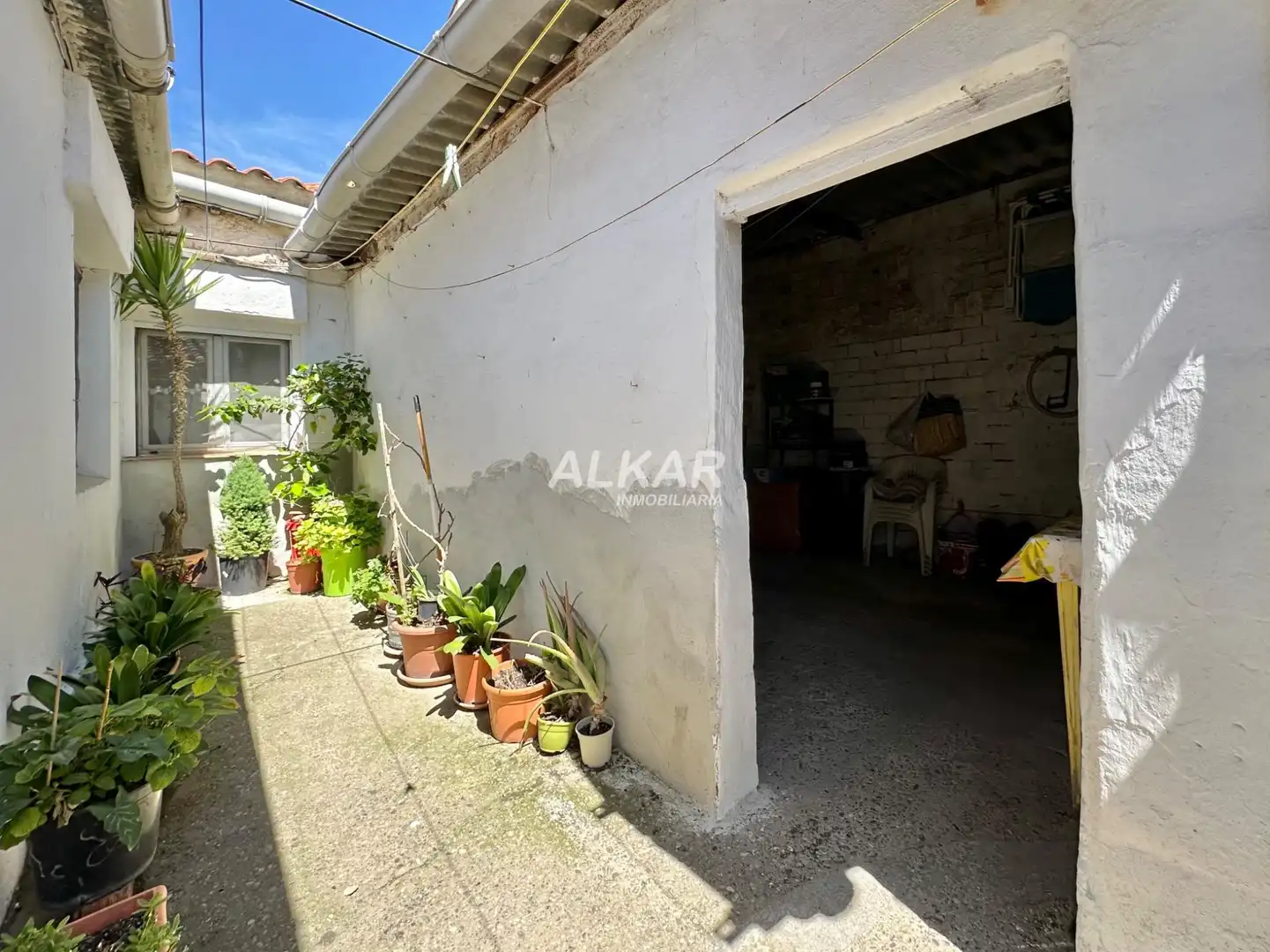 Exterior view of Houses for sale in Ribaforada  with Air Conditioner, Heating and Parquet flooring