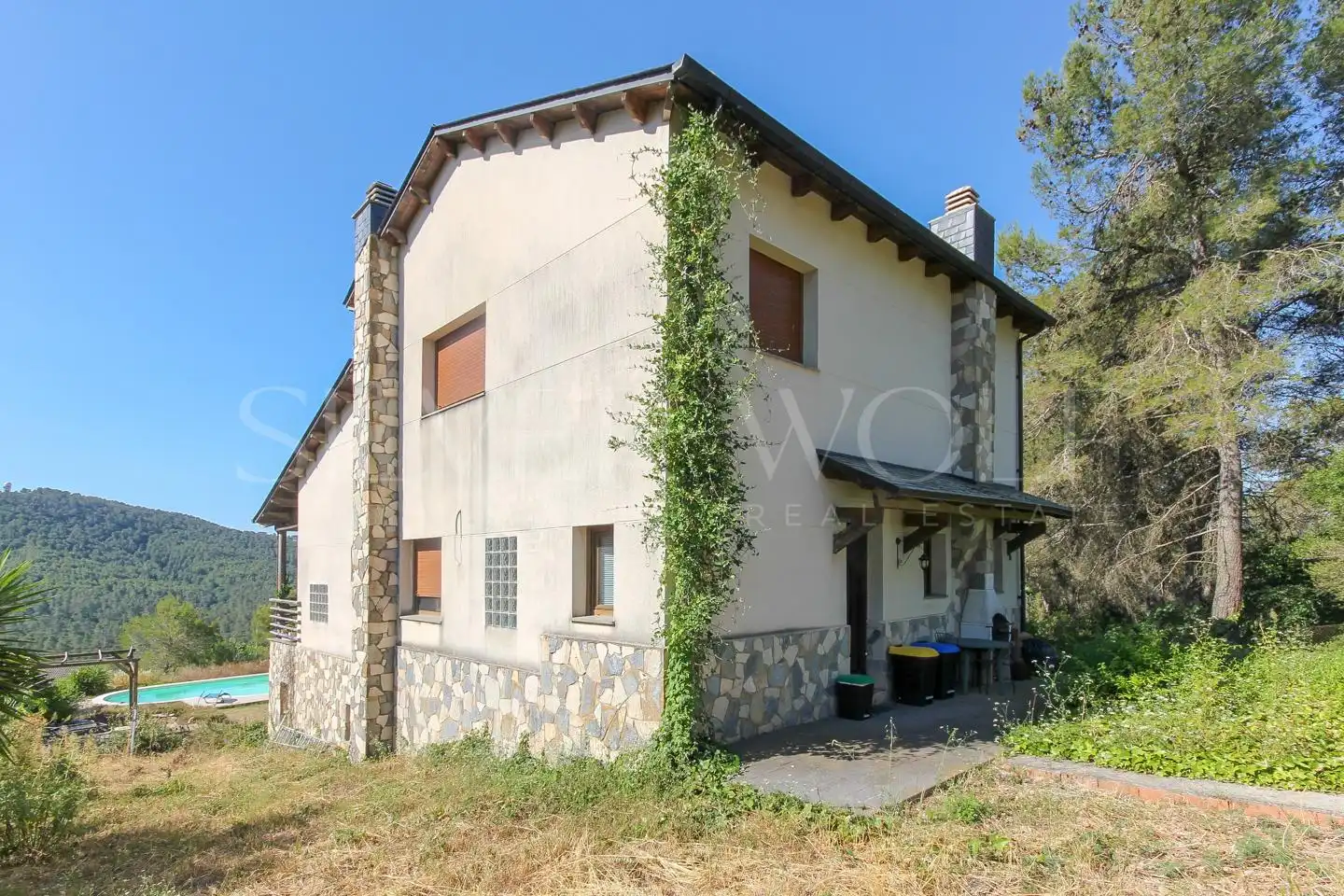 Vista exterior de Casa o chalet en venta en Vallirana con Calefacción, Jardín privado y Parquet