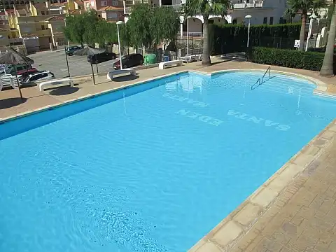 Piscina de Casa adosada en venta en Cullera con Aire acondicionado, Calefacción y Terraza